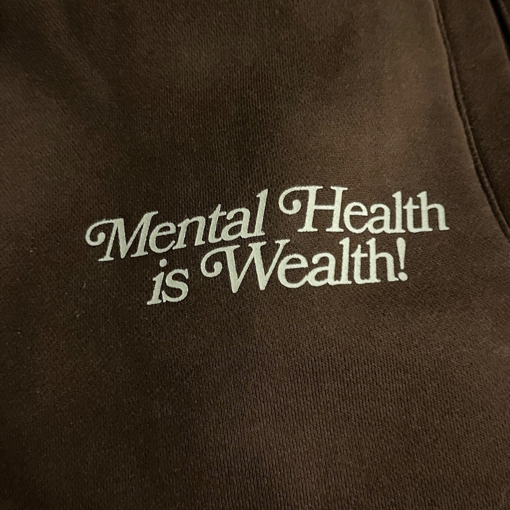 Happy Camp3r Sweatpants with Mental Health is Wealth Print Size Large NWOT - Picture 3 of 10